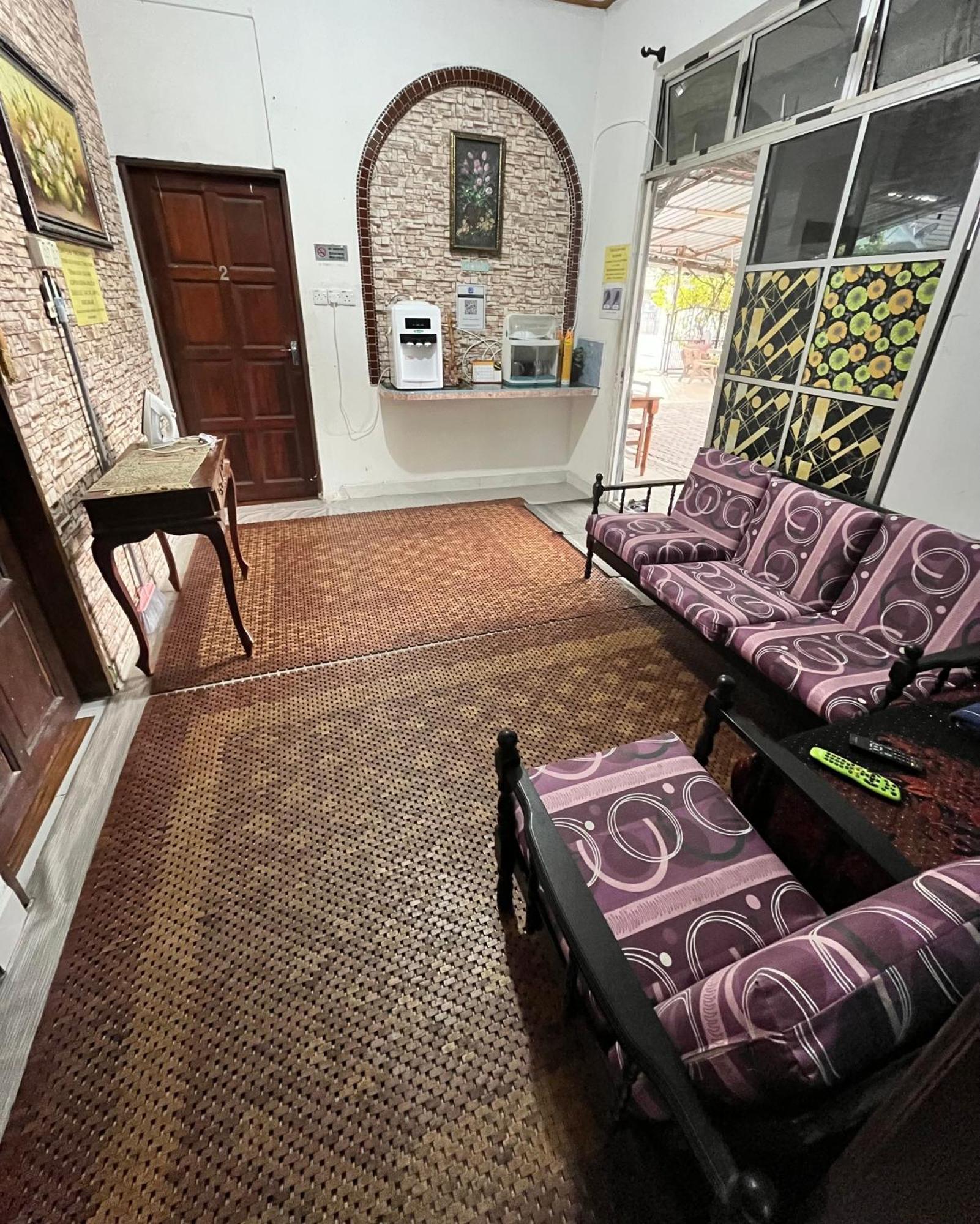 Roomstay Kuala Nerus Gated Parking - 6M To Beach & 15M To Drawbridge Kuala Terengganu Kültér fotó