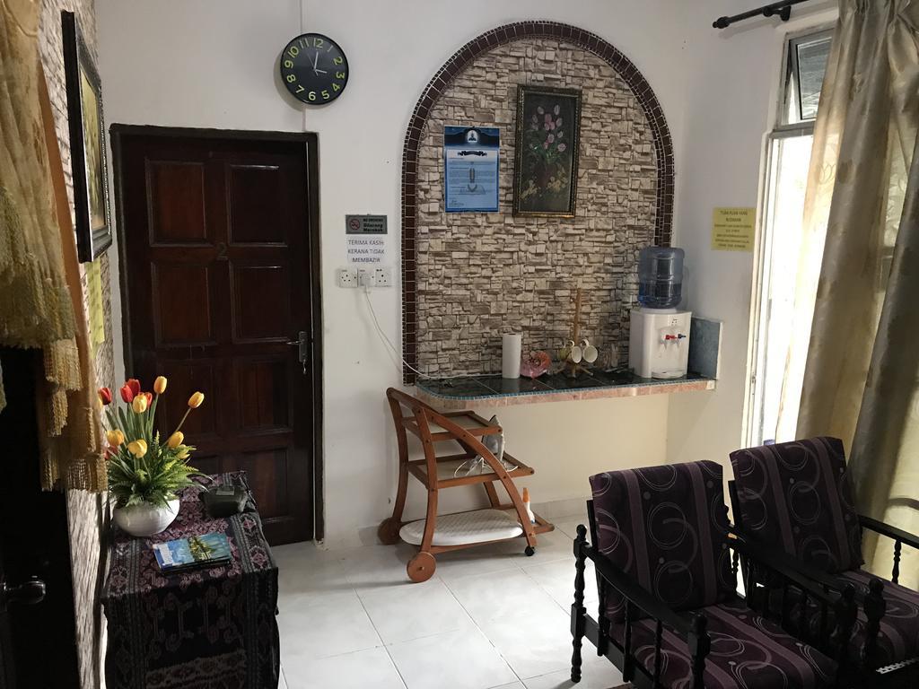 Roomstay Kuala Nerus Gated Parking - 6M To Beach & 15M To Drawbridge Kuala Terengganu Kültér fotó